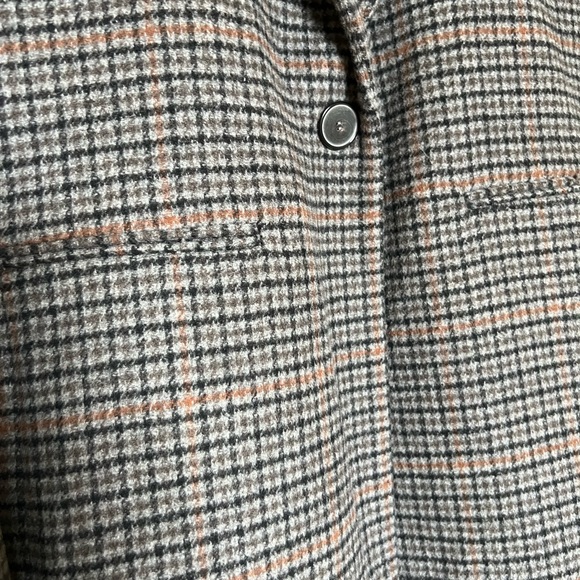 Zara plaid coat in size small - Picture 4 of 5